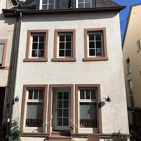 Barbershop Apartment Zeltingen-Rachtig